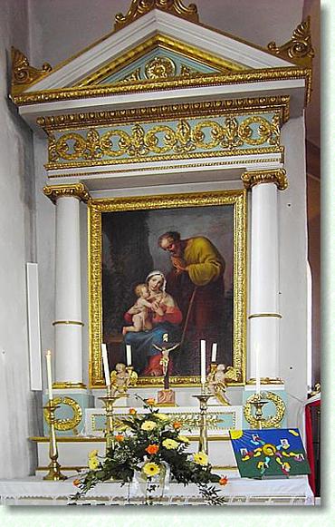 Seitenaltar mit der Darstellung der heiligen Familie